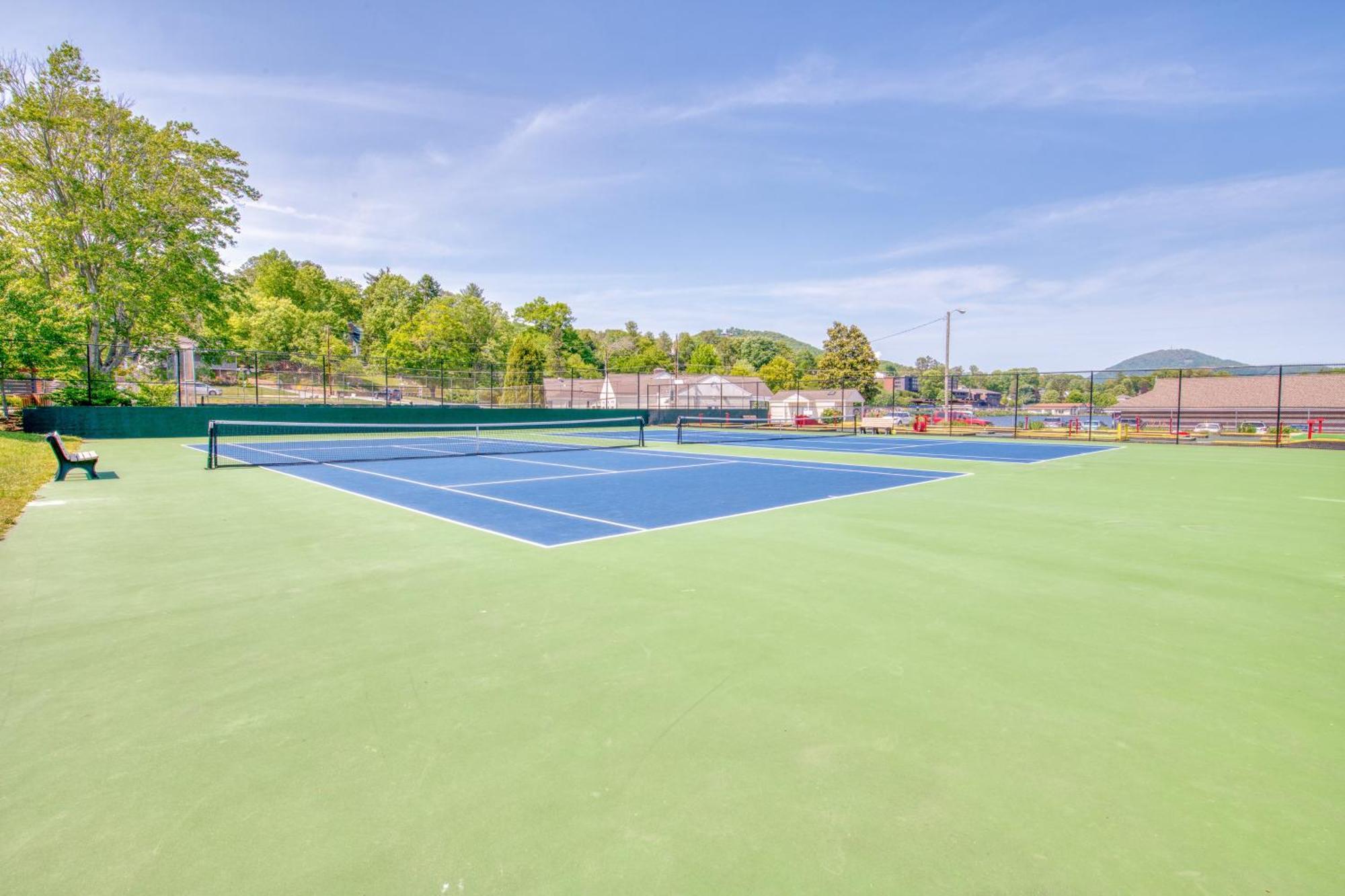 Campground Apts Lake Junaluska Pokoj fotografie