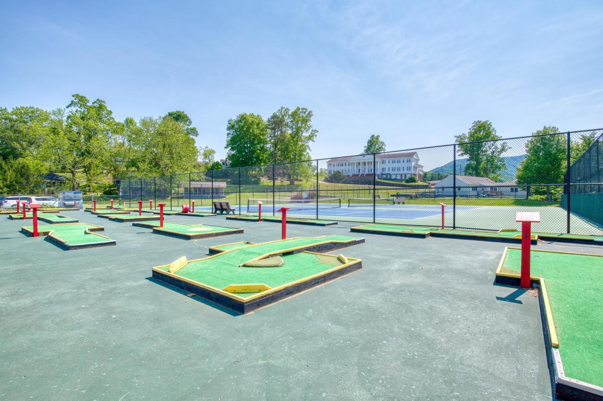 Campground Apts Lake Junaluska Pokoj fotografie
