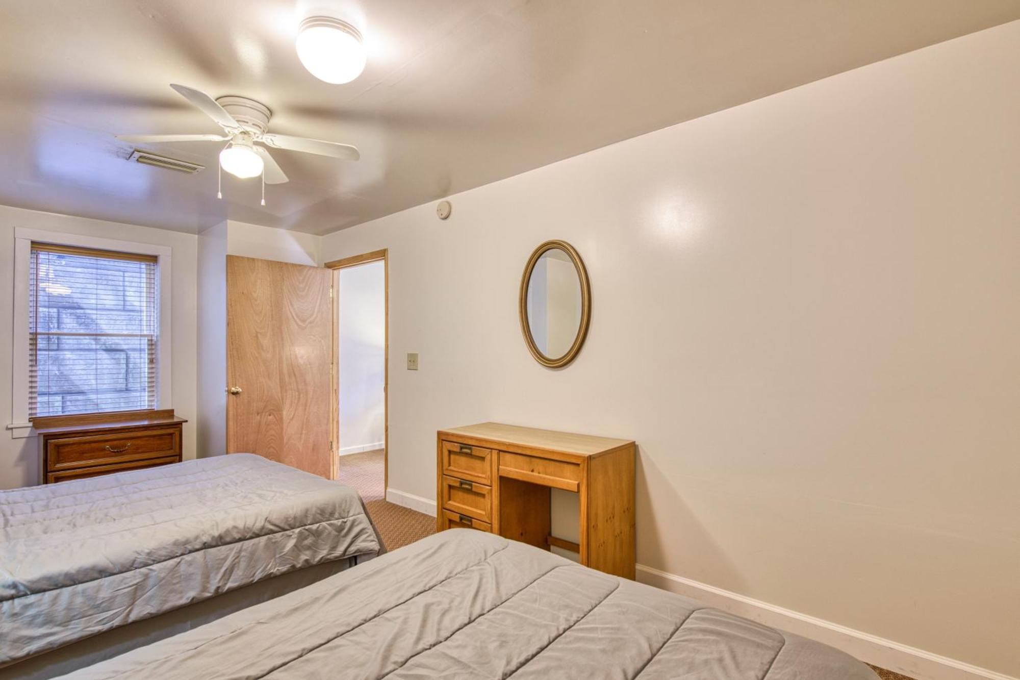 Campground Apts Lake Junaluska Pokoj fotografie