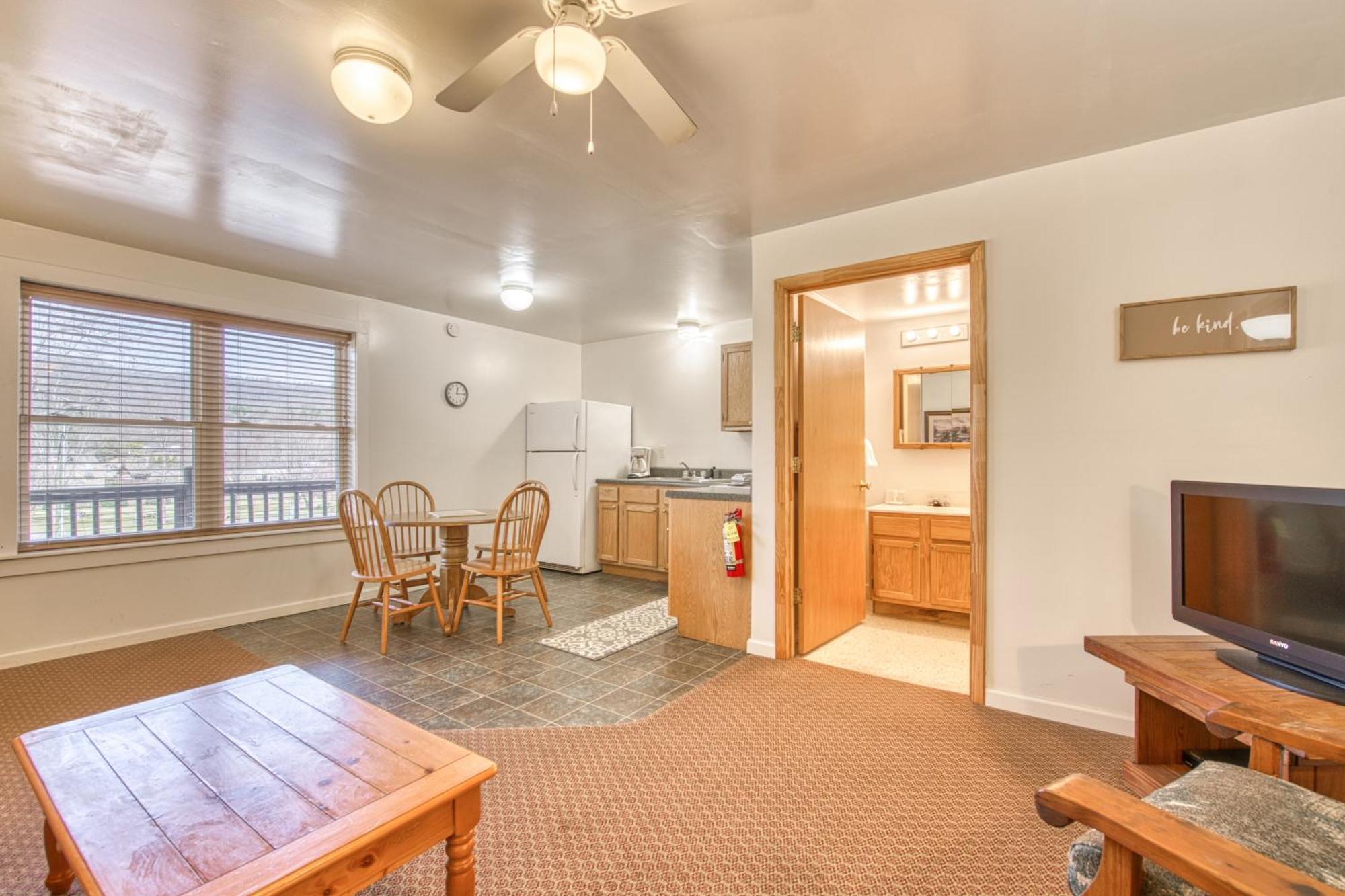 Campground Apts Lake Junaluska Pokoj fotografie