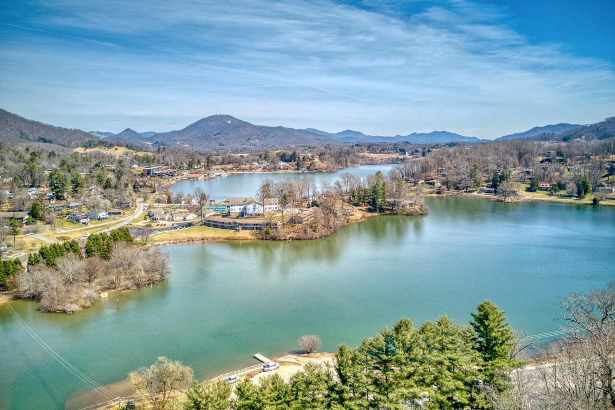 Campground Apts Lake Junaluska Pokoj fotografie