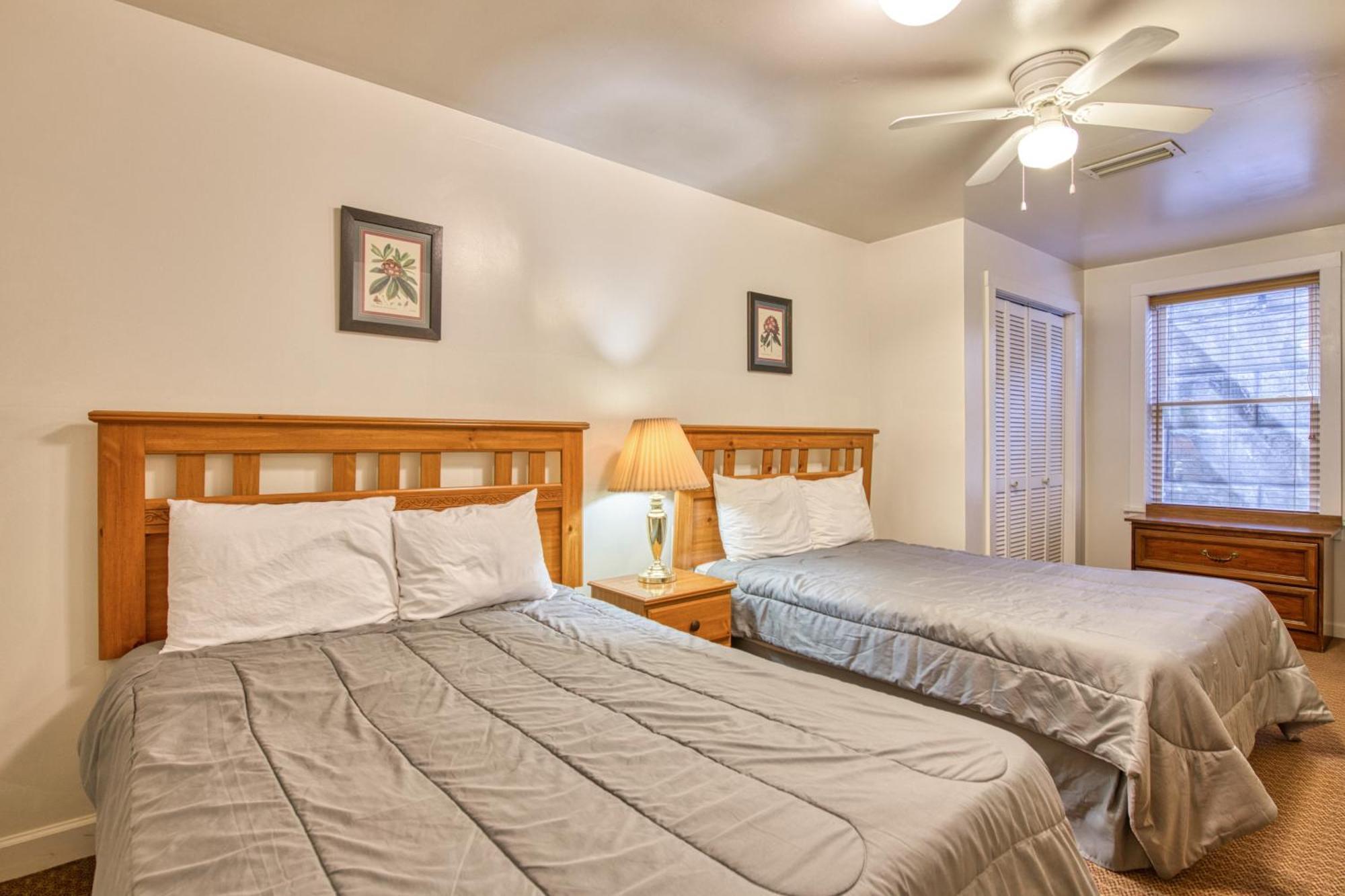 Campground Apts Lake Junaluska Pokoj fotografie